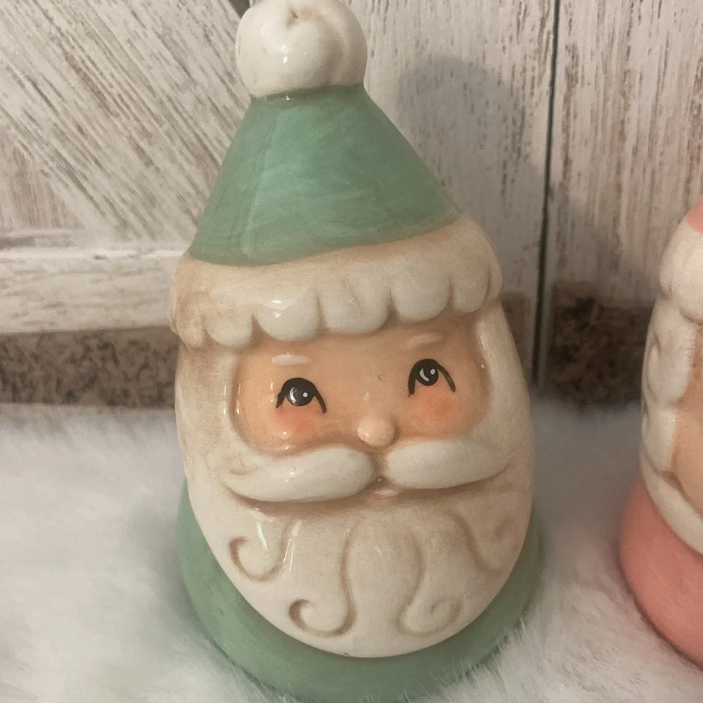 Johanna Parker Christmas Shakers